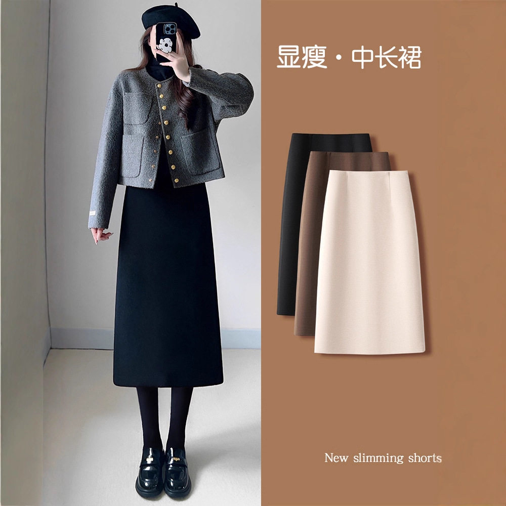 黑色显瘦半身裙女秋季2026年新款气质中长巨好看包臀A字直筒裙子