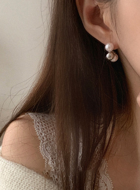 珍珠拼接金属球弧形耳钉女