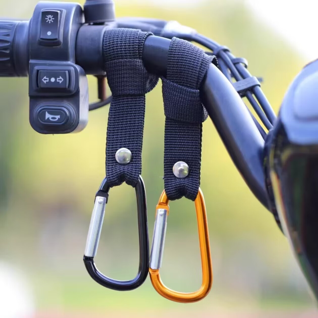 电动车挂钩多功能前置通用免打孔婴儿车推车挂物钩子实用配件