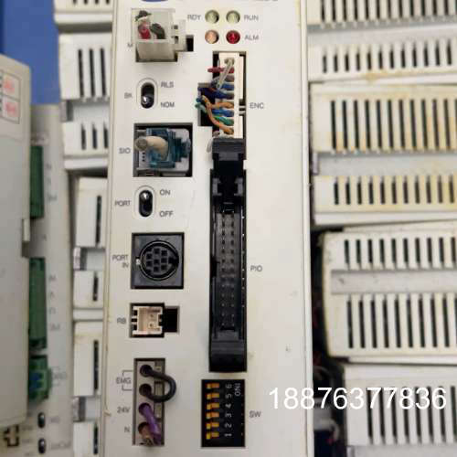 IAI原装Robo Cylinder驱动器，型号RCS-E-议价