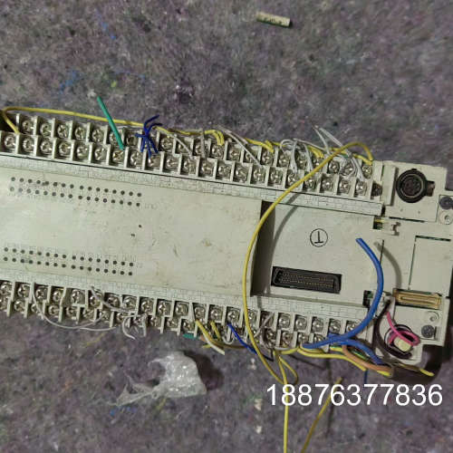 三菱PLC FX2N-64MT-001 好用的，成色差议价