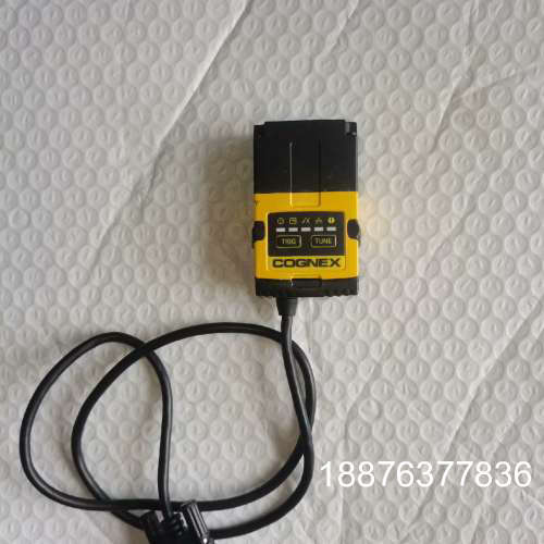 康耐视扫码头DM152SX型号有一个，实物图片，成色不错，功议价