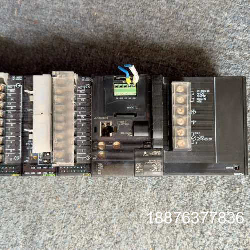 CJ2M-CPU33 OC211  SCU41-V1议价