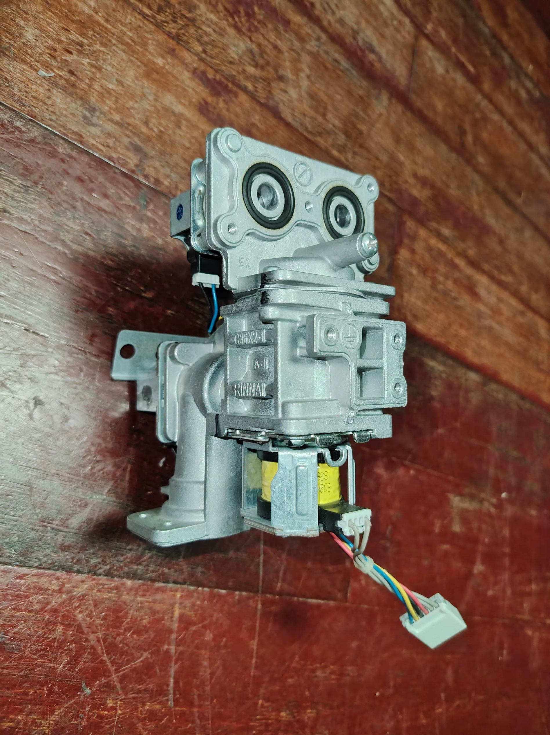 原厂林内热水器比例阀总成C36X2-1新款电磁阀总成配件C036X-02000