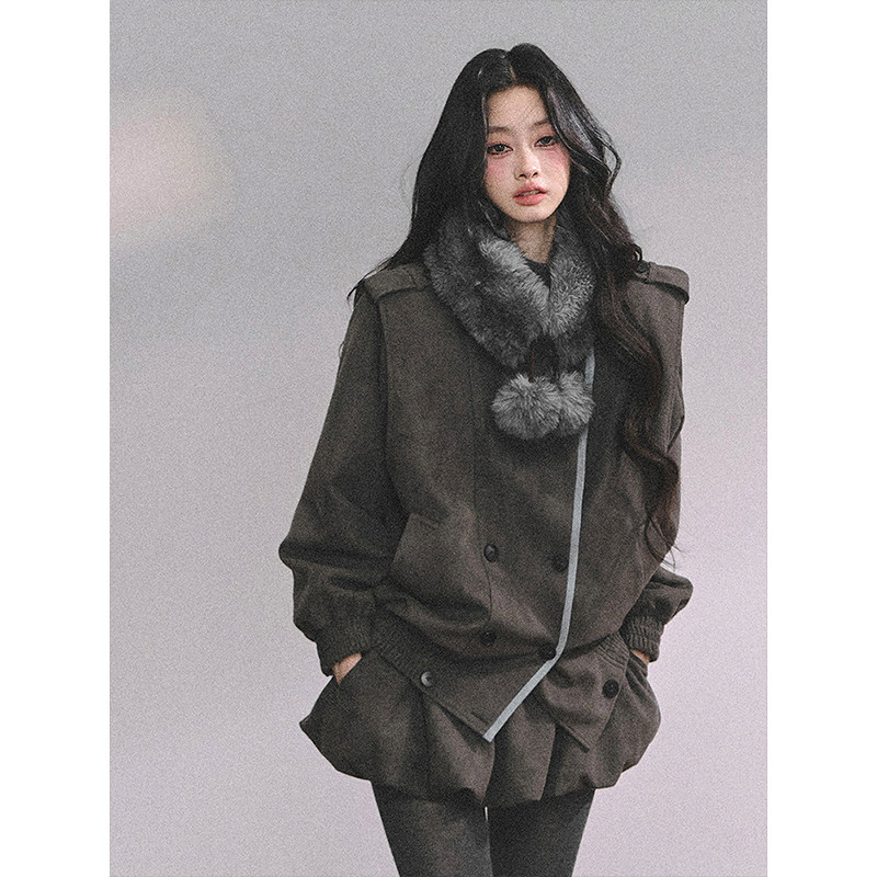 法式高级感灰色套装女秋冬新款设计感双排扣外套花苞半身裙两件套