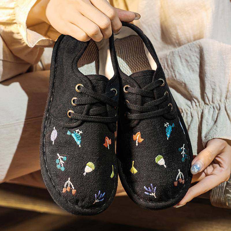 2025春夏新款老布鞋千层底老北京女款平底民族风妈妈手工棉麻绣花