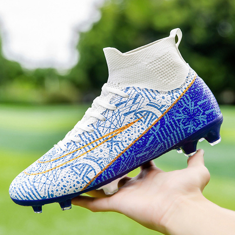 C罗刺客足球鞋男款高帮袜套长碎钉儿童训练鞋迷彩大码球鞋休闲运