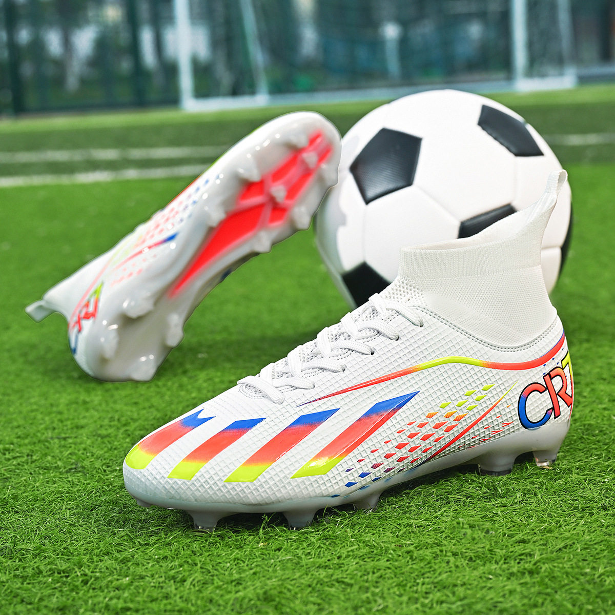 C罗刺客足球鞋代发新款高帮青少年长碎钉专业人造草坪比赛训练