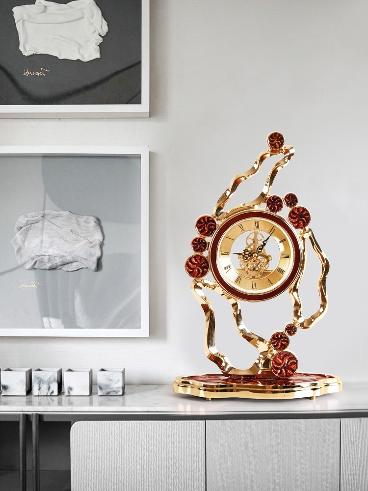 LIGHT LUXURY DESK CLOCK HOME DESKTOP LIVING ROOM CREATIVE FASHION EUROPEAN STYLE CLOCK MUTE CLOCK MODERN MINIMALIST ORNAMENTS DESK CLOCK
