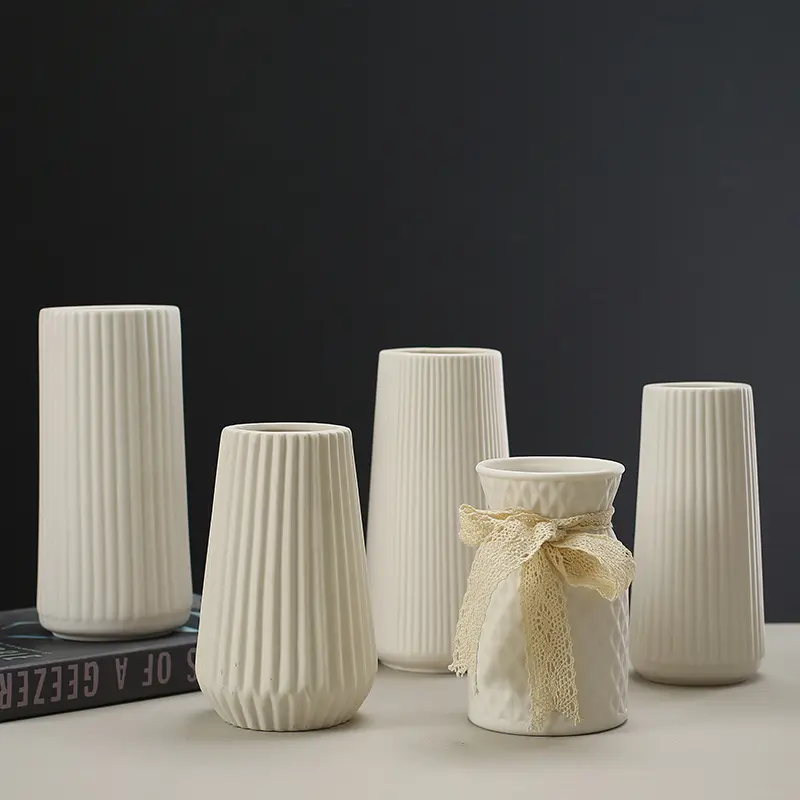 北歐輕奢陶瓷白色花瓶ins風創意