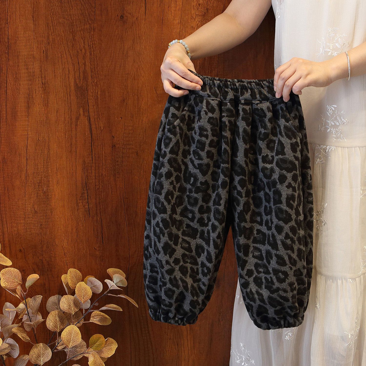 宝宝加绒裤子2025秋冬季新款儿童加绒哈伦裤女童一体绒宽松灯笼裤,童装/婴儿装/亲子装,裤子,淘宝优惠券,粉丝福利购,淘宝优惠卷