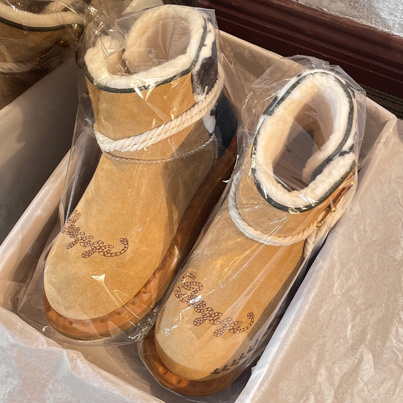 正品胡迪联名雪地靴女冬季2025新款加绒保暖棉鞋厚底百搭短筒靴子