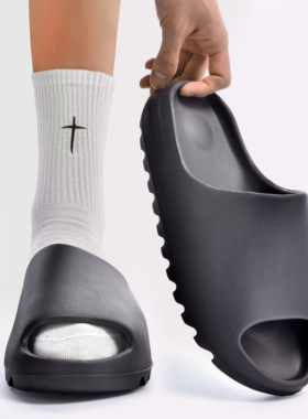 椰子拖鞋og yeezy正品莆田2026新款外穿黑色踩屎感软底运动一字拖