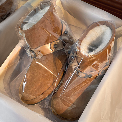 巴黎雪地靴女冬季新款皮毛一体皮带扣厚底加绒加厚保暖中筒短靴子