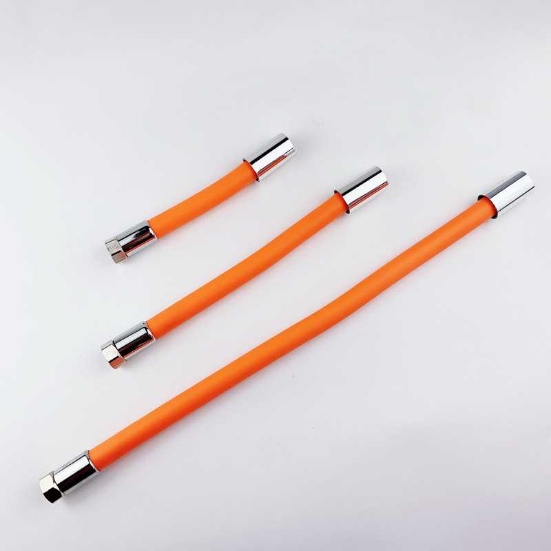 新款直销水龙头延长管万向水管延伸器定型延伸管防溅水神器连接拖