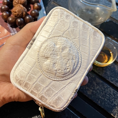 喜马拉雅鳄鱼皮文玩收纳包