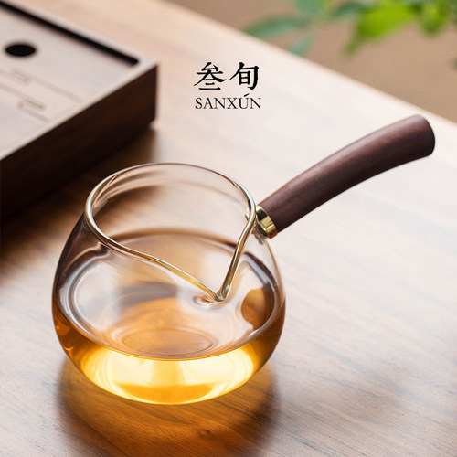 叁旬清沐玻璃公道杯手工耐热玻璃公杯匀杯实木侧把分茶器功夫茶具