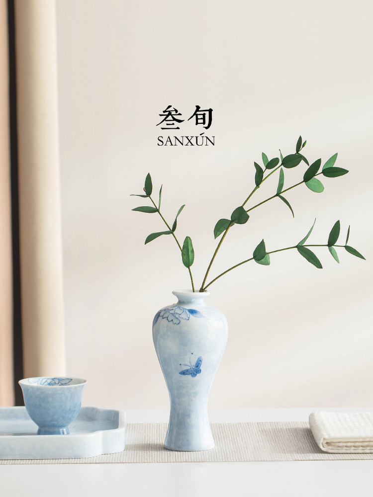 叁旬手绘蝶恋花小花瓶陶瓷高级感摆件插花水培鲜花客厅餐厅装饰品