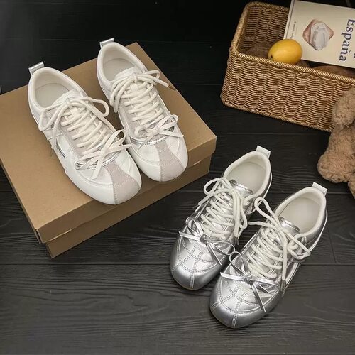芭蕾风银色玛丽珍鞋女2026夏季新款平底内增高运动板鞋休闲德训鞋