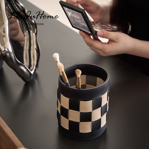 LeiQuHome轻奢皮革化妆刷小收纳桶办公桌面玄关杂物遥控器储物盒