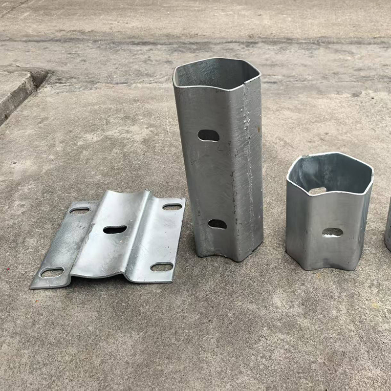 高速支架镀锌护栏防阻块