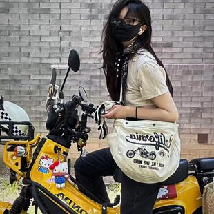 小众报童包帆布斜跨包复古摩托车骑行邮差机车大容量休闲通勤包