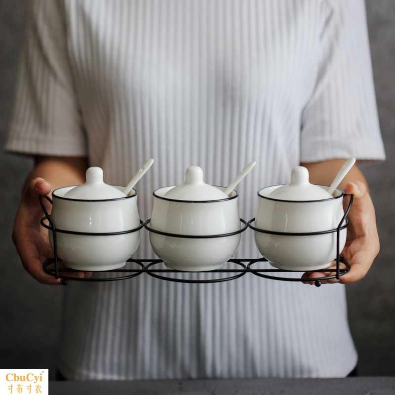 簡約陶瓷調味罐三件套帶架白色鹽罐家用廚房用品調味瓶套裝送勺子在類目 廚房/烹飪用具, 廚用小工具/廚房儲物, 儲物瓶罐/廚房儲物器皿, 調味瓶罐中 - 來自Buy2taobao.com提供專業的淘寶代購服務