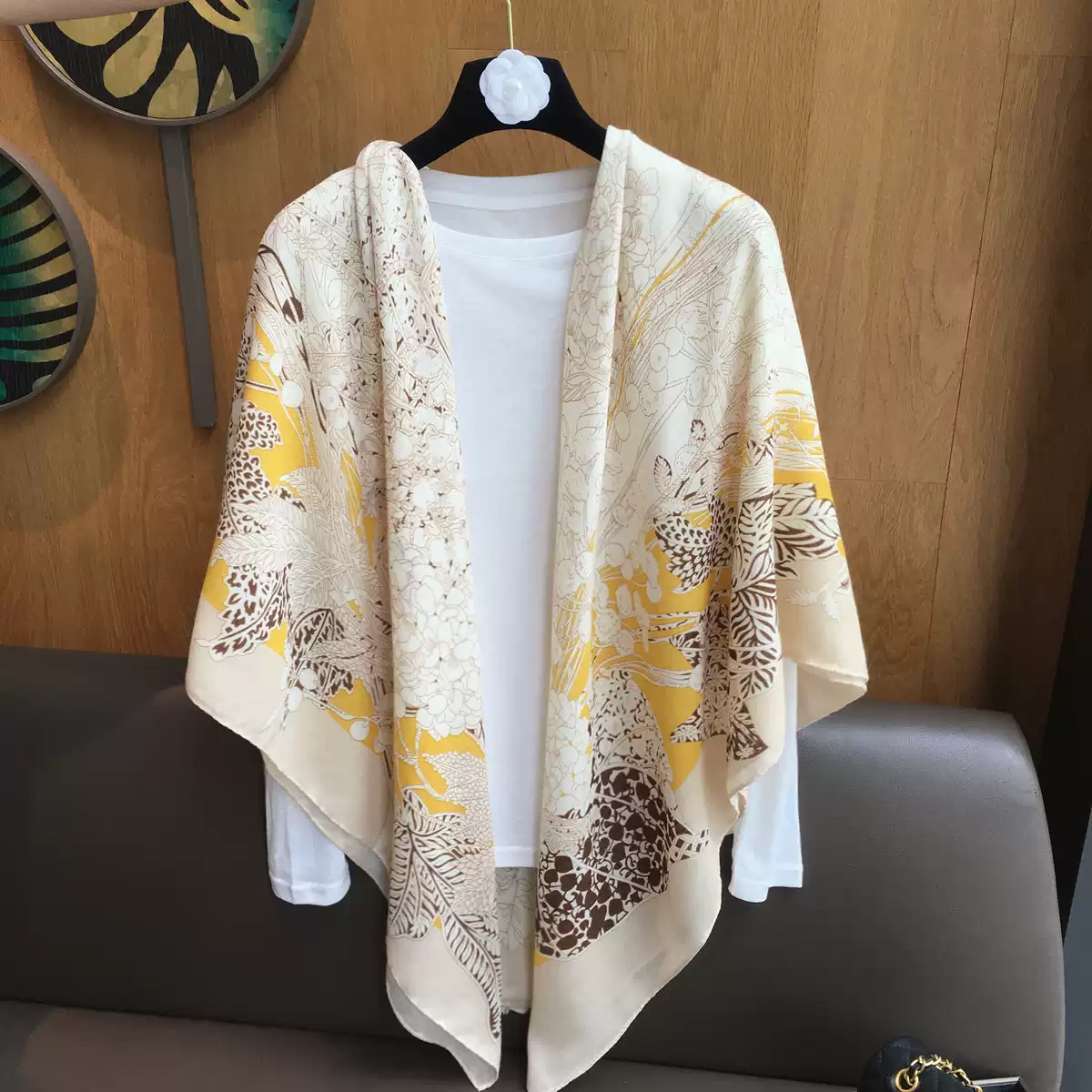 夏季新款超大米色繁花旅游防晒遮阳棉麻围巾女丝巾大方巾披肩两用