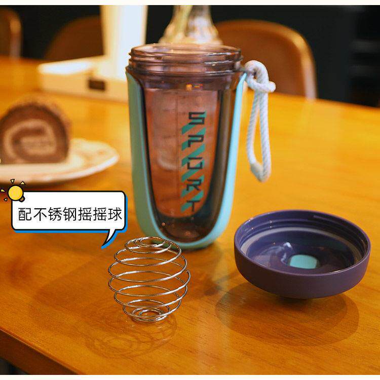 新款直销创意简约蛋白粉奶昔摇摇杯高颜值带刻度果汁水杯健身塑料