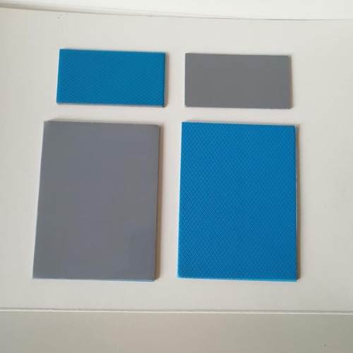 新款直销6w导热硅胶垫 阻燃绝缘耐高温硅胶片 CPU主板导热贴 散热