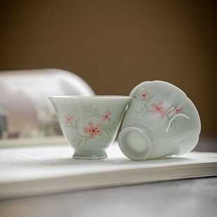 新款直销弥言手工花瓣主人杯白瓷手绘品茗杯家用喝茶杯子单杯功夫