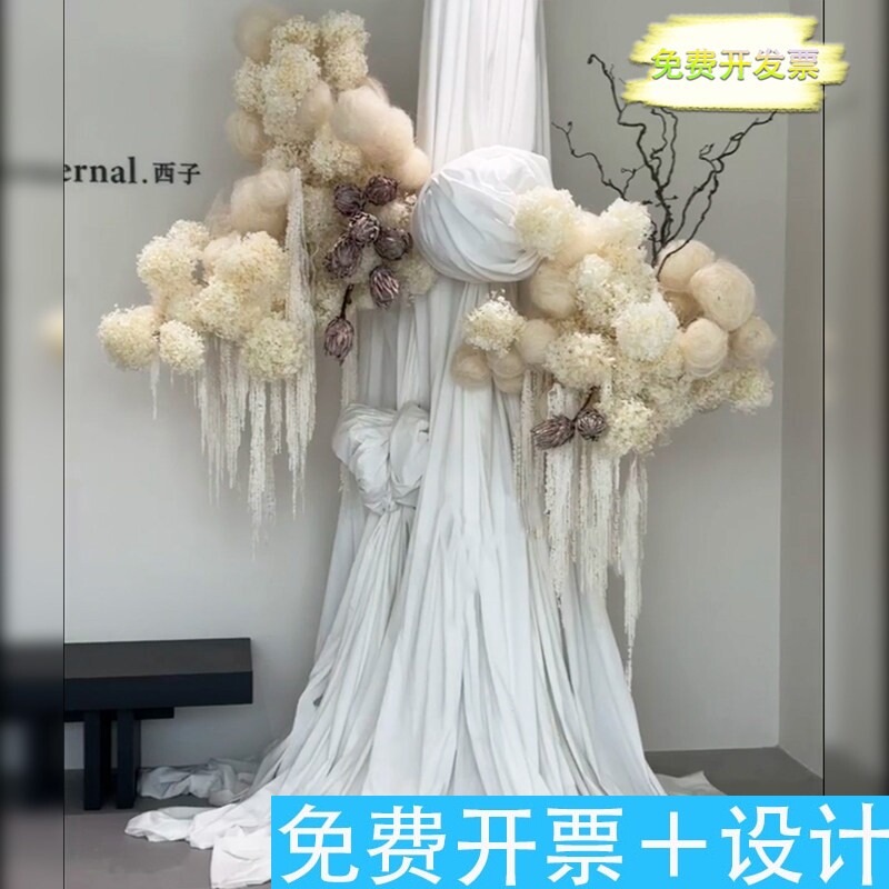 服装店开业奶油风仿真花艺