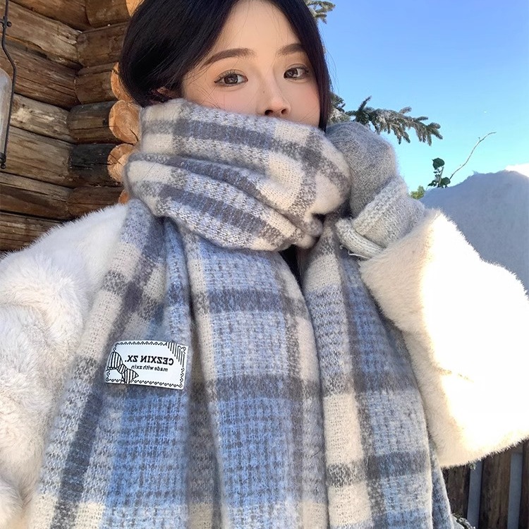 蓝色围巾女款2025新款冬季日韩系氛围感马海毛高级感加厚保暖围脖