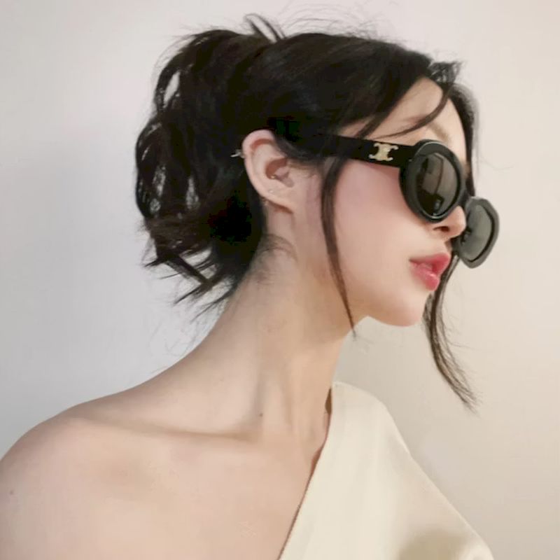 【自营】CELINE思琳太阳镜女款墨镜椭圆时尚遮阳潮流小框镜40194图片