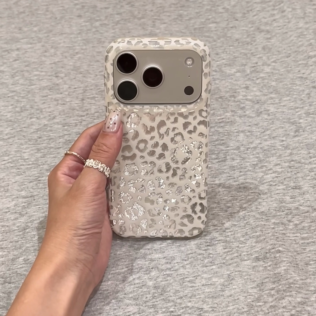韩系ins高级锡箔纸豹纹适用于苹果17promax手机壳iphone16保护套15高级感17pro新款max超好看女巨好
