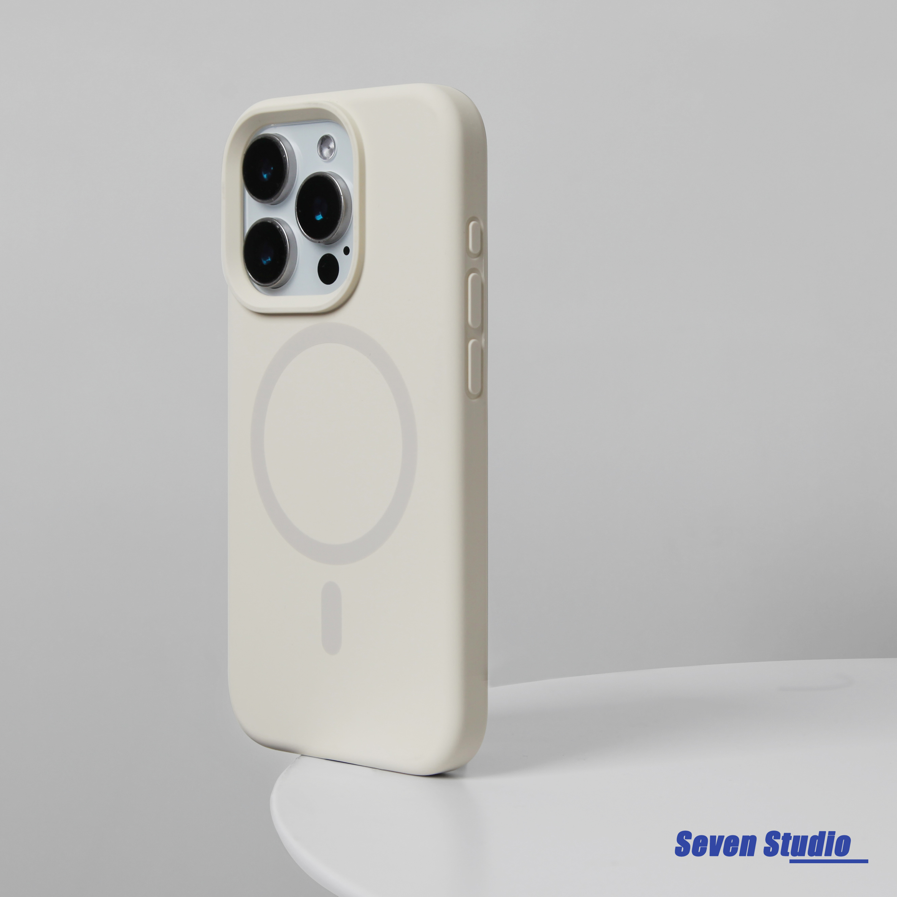 iPhone15Pro强力磁吸手机壳