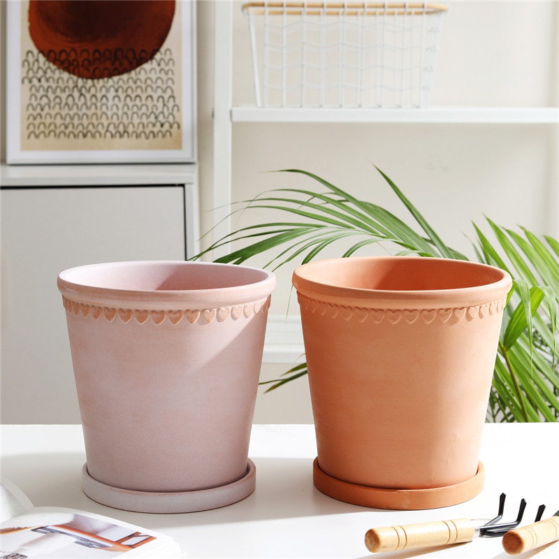 美式做旧桃心浮雕红陶花盆庭院花园室内粗陶土透气透水绿植物花盆