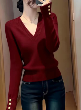 红色毛衣女2026年春季通勤修身显瘦套头V领针织衫高级感减龄上衣