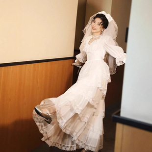 法式新娘轻婚纱白色蕾丝花边在逃公主蓬蓬裙复古风迎宾出门轻婚纱