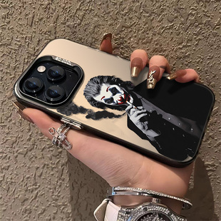 抽烟小丑适用苹果15promax手机壳iPhone14新款苹果13男款苹果12苹果11创意xr全包防摔xsmax个性8plus保护套7p