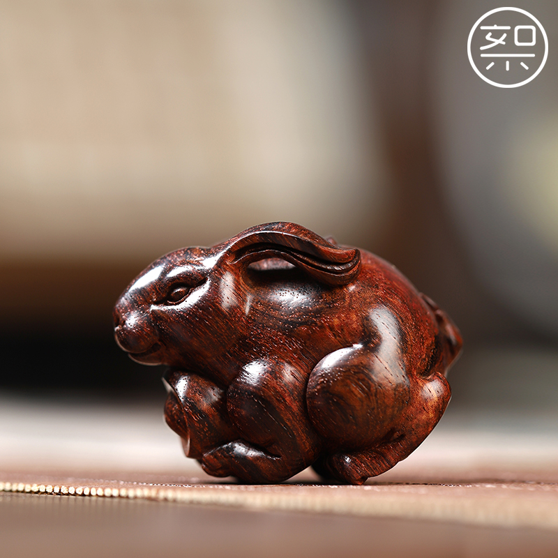 絮旧海南黄花梨元宝兔手把件降香黄檀盘玩把玩老料油梨送礼生肖兔