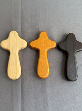 实木家居装饰品咖啡色