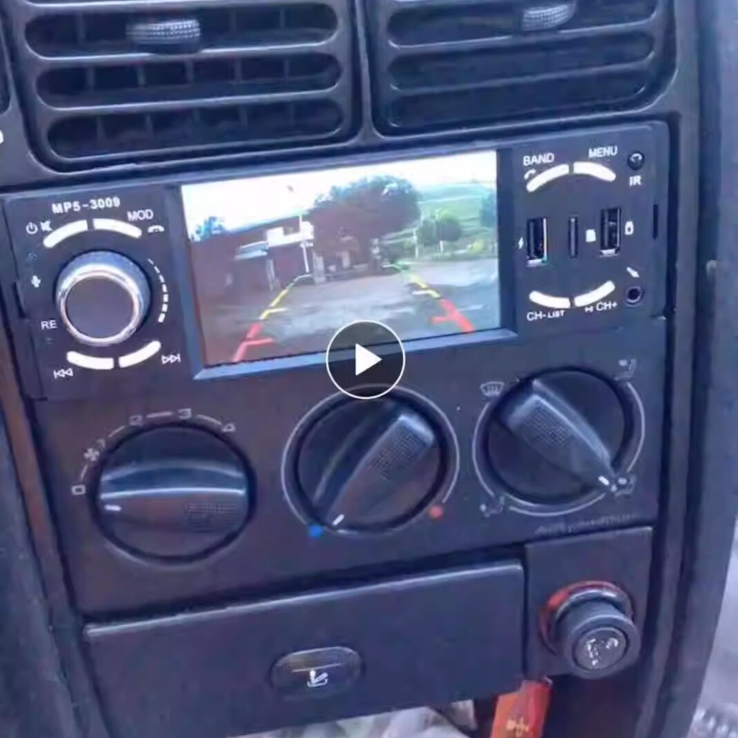 12v大众捷达专用蓝牙mp5播放器插卡插u盘志俊普桑通用收音机代DVD