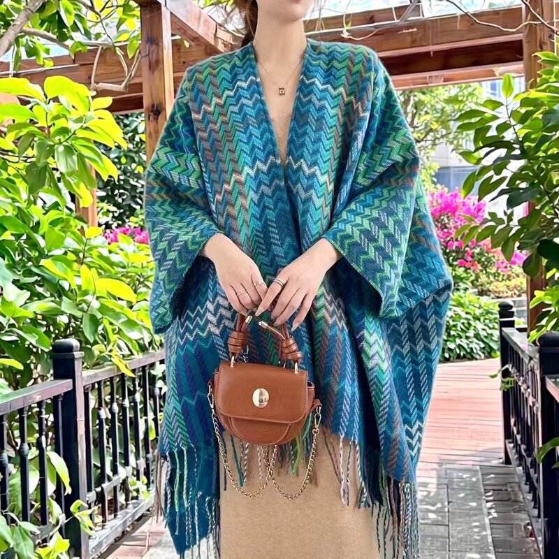 波西米亚民族风格子流苏披肩女