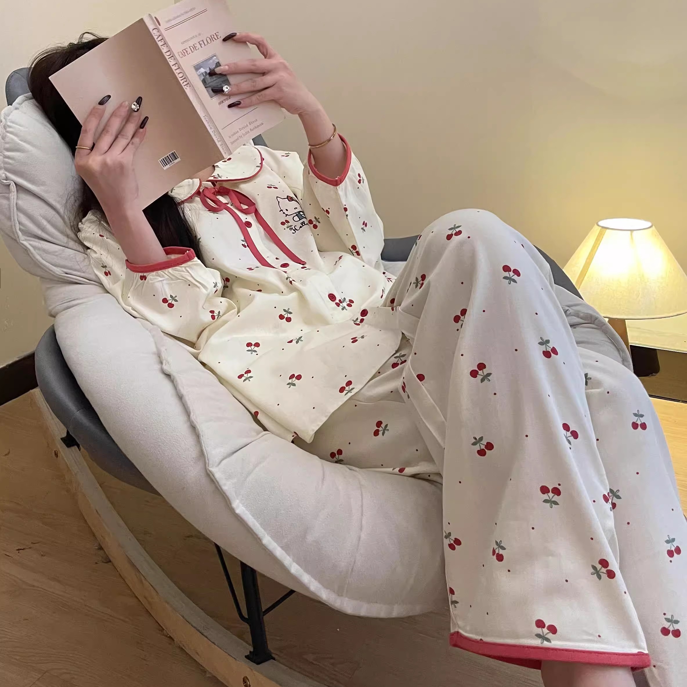 可爱卡通HelloKitty睡衣女春秋季