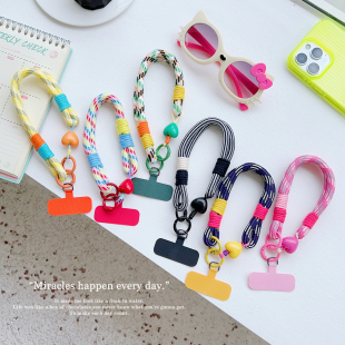 三结编织爱心手机挂绳手腕短款高端女款固定垫片防掉手机壳电话套可拆卸手机链挂件精致钥匙相机水瓶儿童吊绳