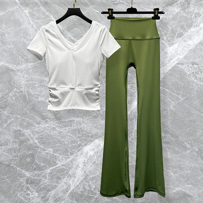 普拉提瑜伽服套装高级感2025新款网红时尚速干运动健身上衣喇叭裤,运动服/休闲服装,健身衣,淘宝优惠券,粉丝福利购,淘宝优惠卷