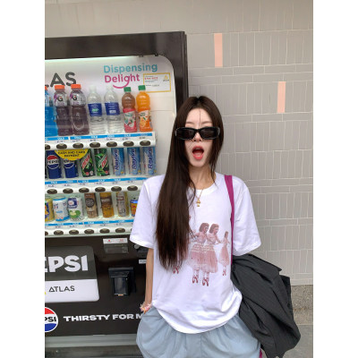 春日清新芭蕾印花宽松T恤