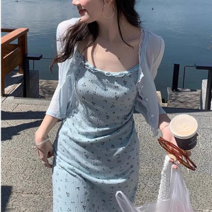 小个子修身 吊带连衣裙女夏季 显瘦a字包臀长裙子 蓝色碎花无袖 法式