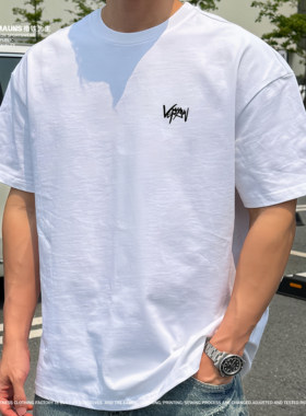 肌肉健身宽松运动跑步篮球训练撸